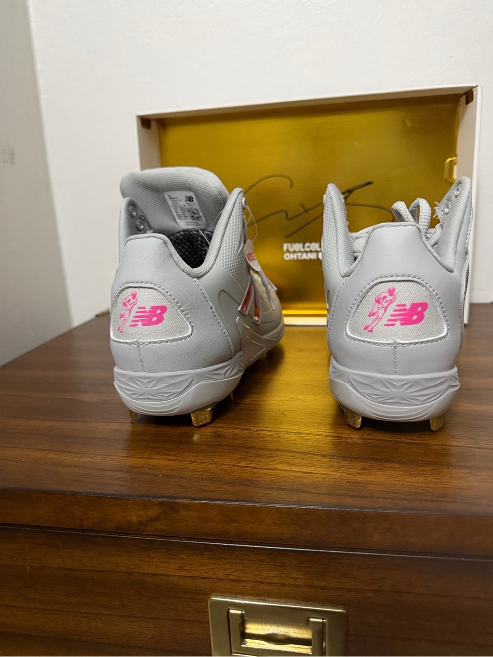 New Balance FuelCell Ohtani 1 Cleats Mother’s Day 7.5 wide - Picture 4 of 9